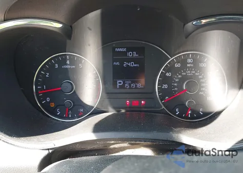 2016 Kia Forte Lx z USA, uszkodzony, nr VIN KNAFK5A84G5583382